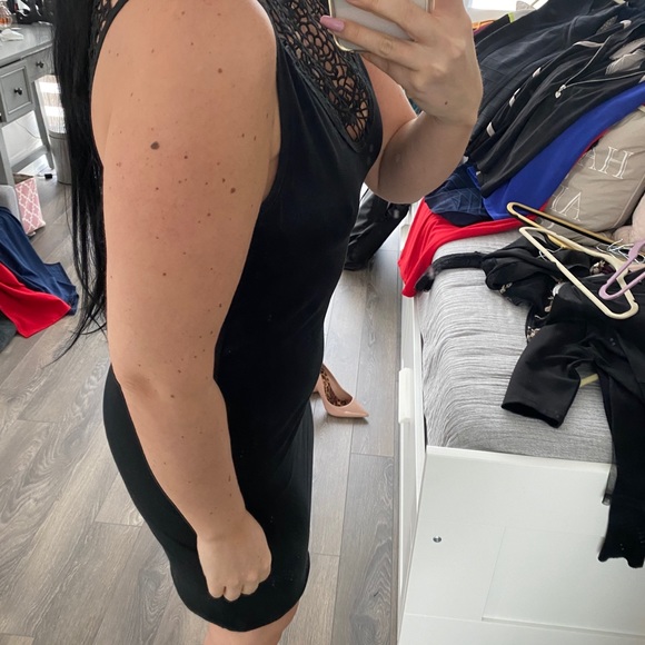 Guess dress - Picture 2 of 3